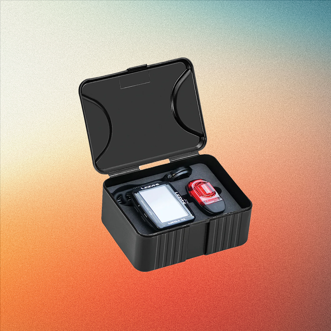 Lezyne Mega XL GPS Computer + KTV Smart Rear Light