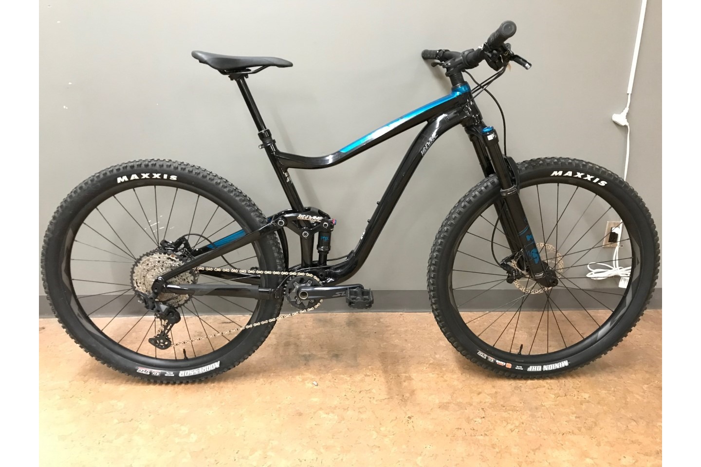 Used cheap giant trance