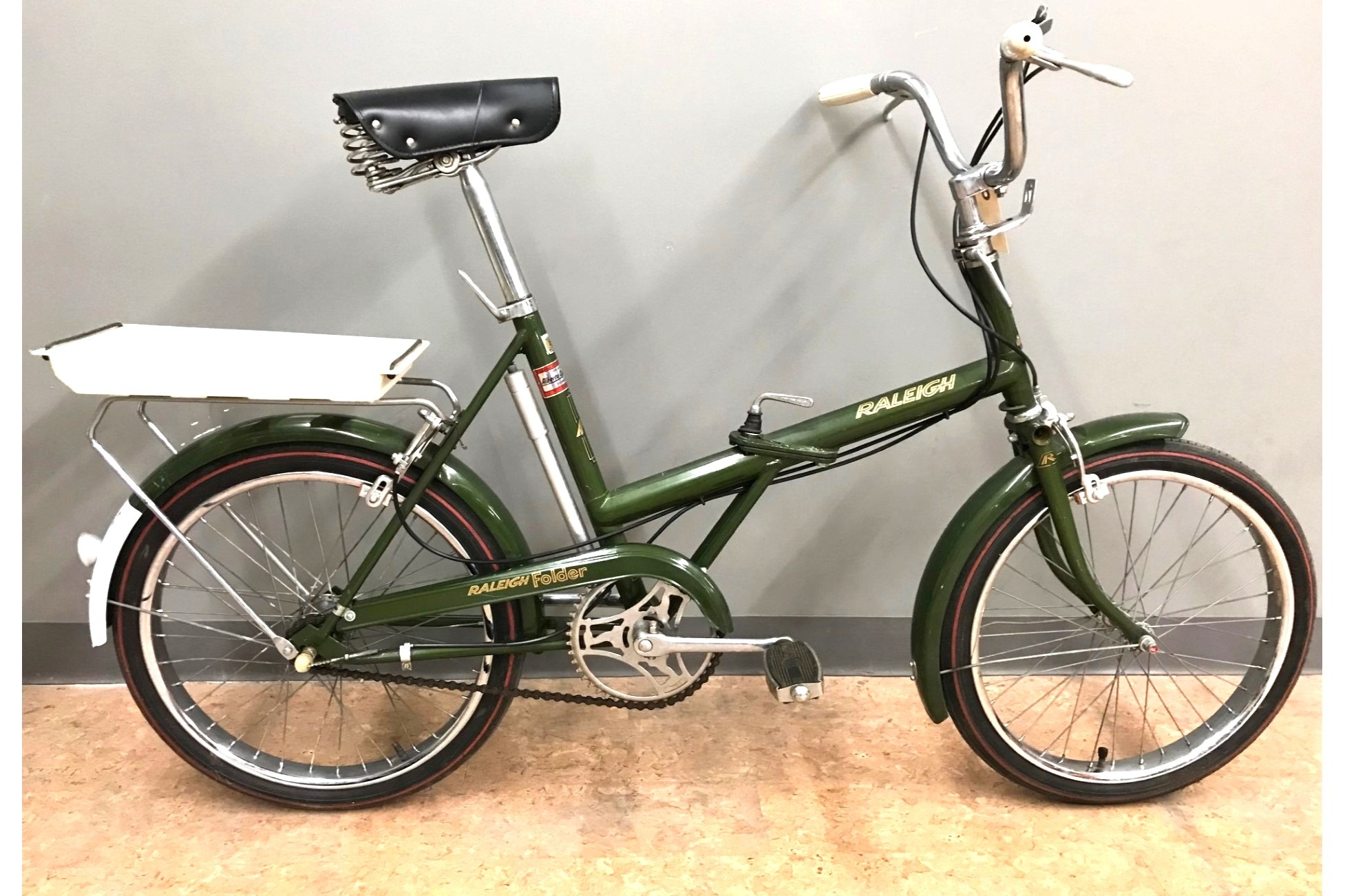 SC USED Raleigh 20in Folder Green