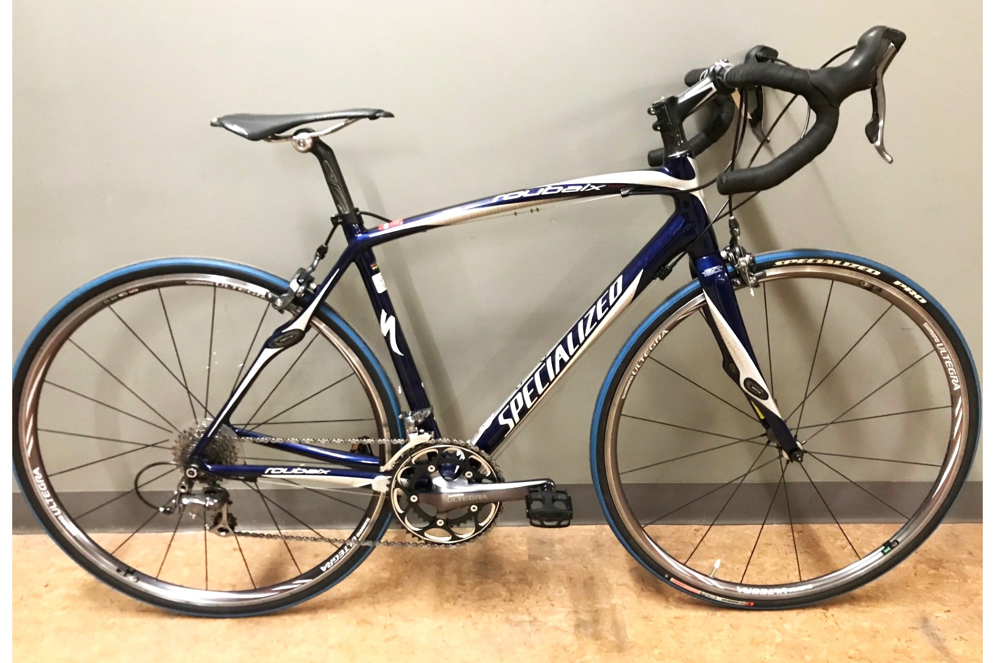 Specialized roubaix online 54cm