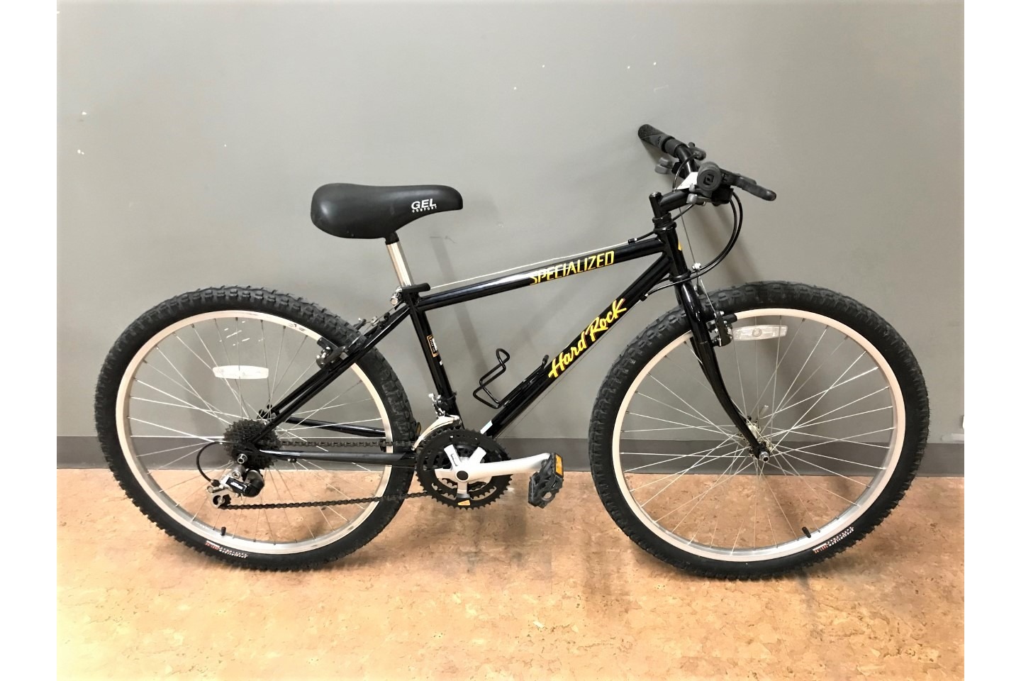 USED Specialized Hardrock small black