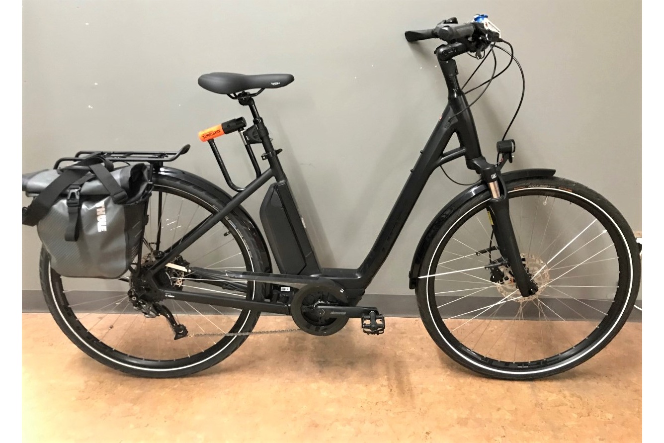 USED Cube Town Sport 54cm black