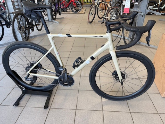 Used  Cannondale 2020 CAAD13 Disc Force eTap Champagne 56cm