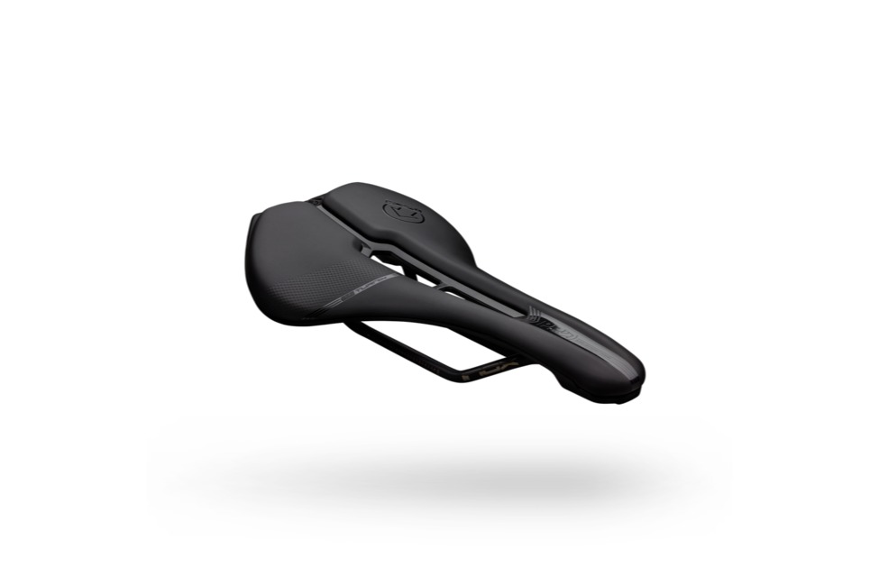 PRO Turnix Performance Saddle Black, 142mm, Anatomic Fit