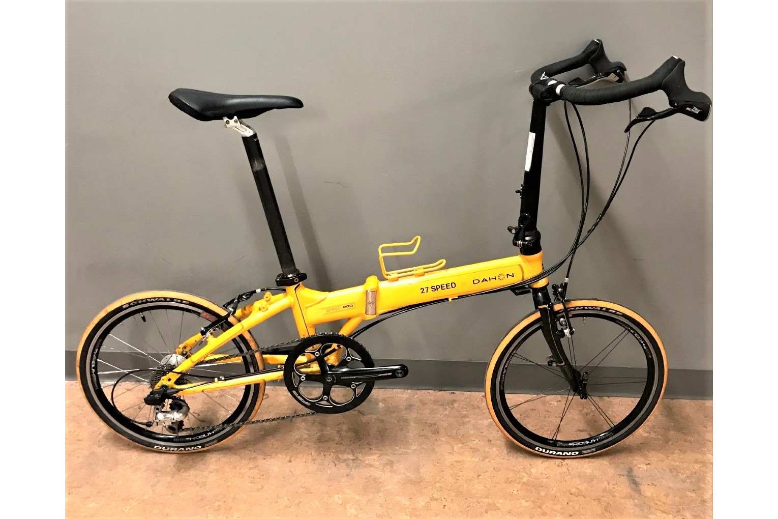 USED Dahon 27speed Yellow with spare Tires/Tubes ✪ Revolution Cycle