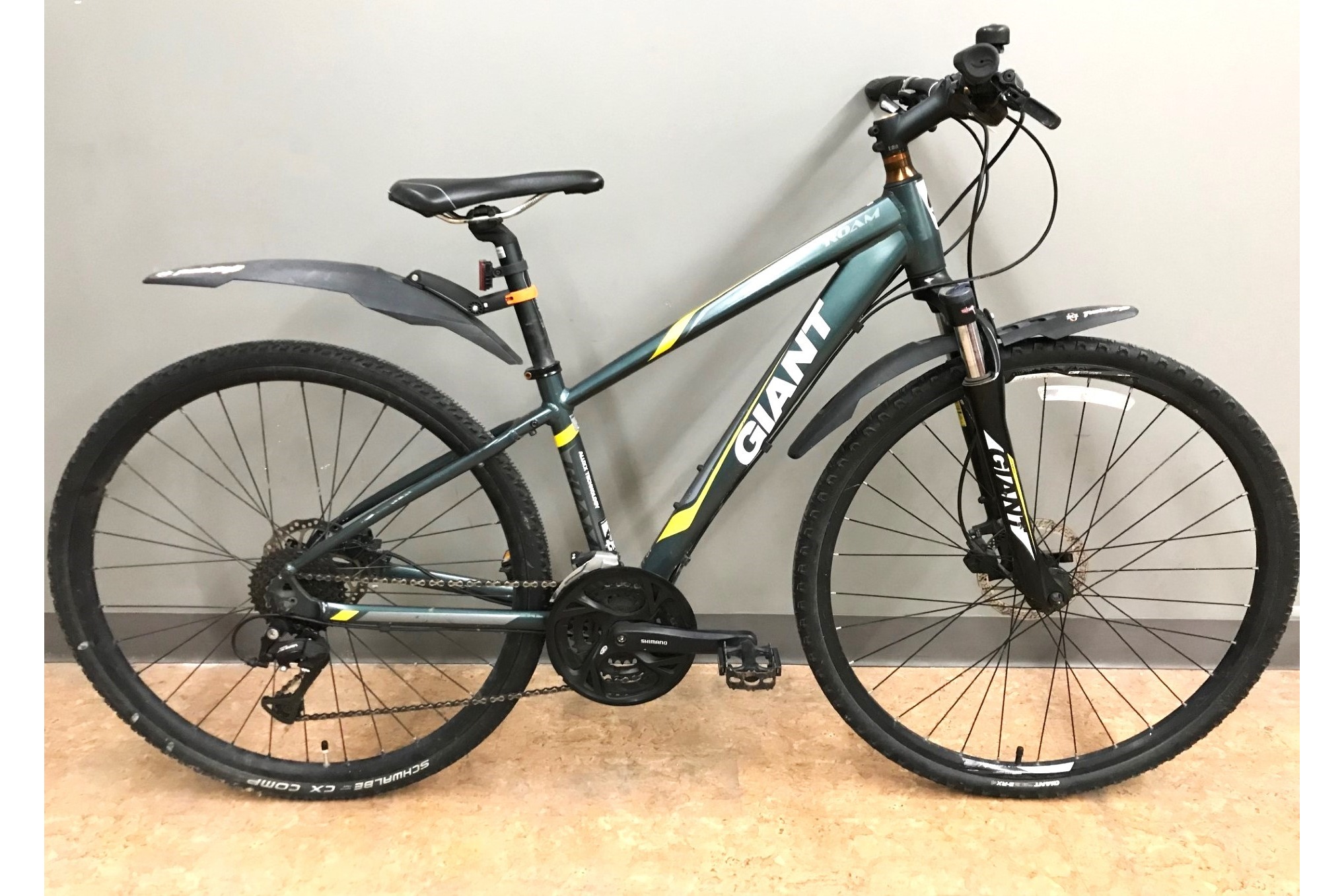 SC USED Giant Roam DarkGreen Yellow XSmall Revolution Cycle